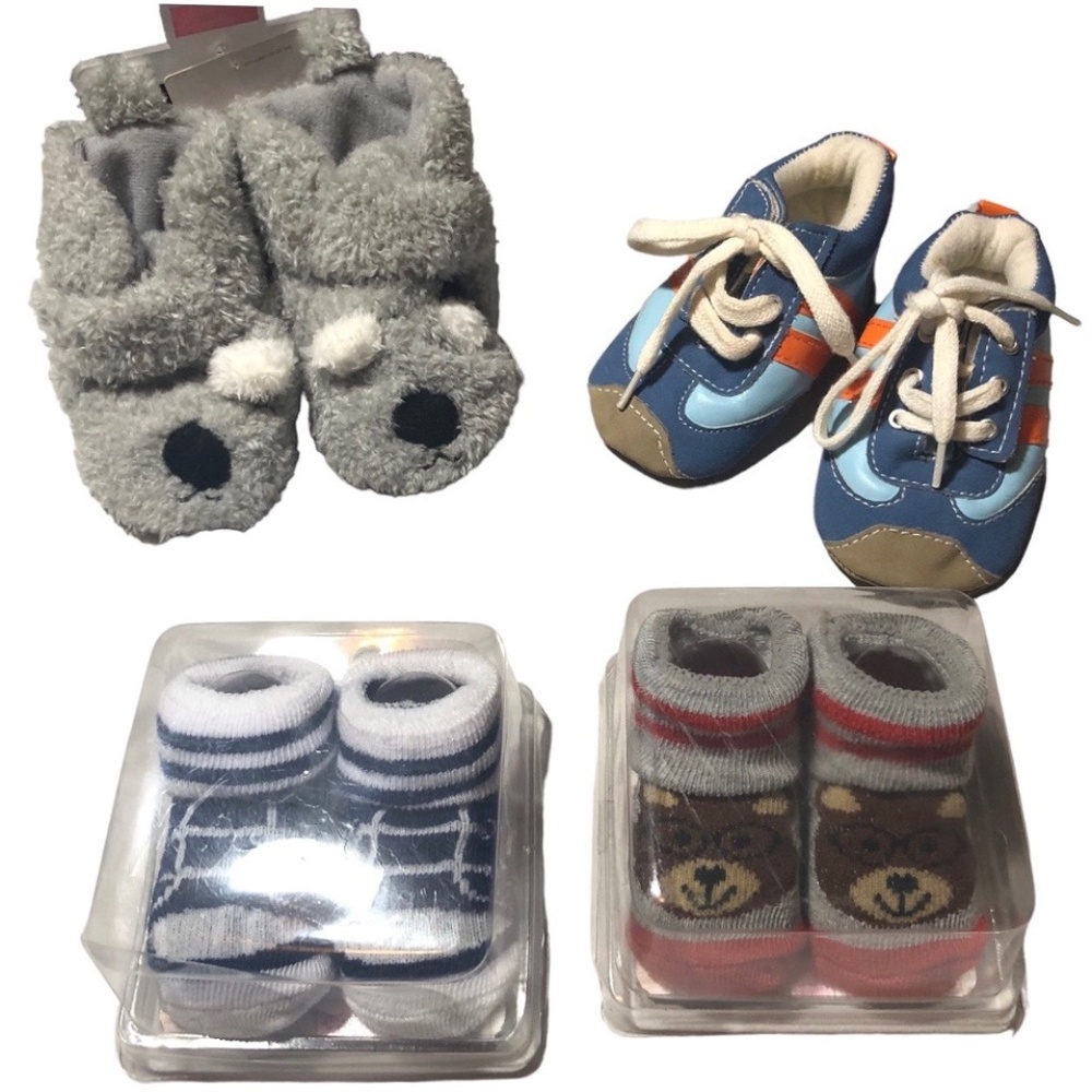 Infant shoes 0-12 months-4 pairs